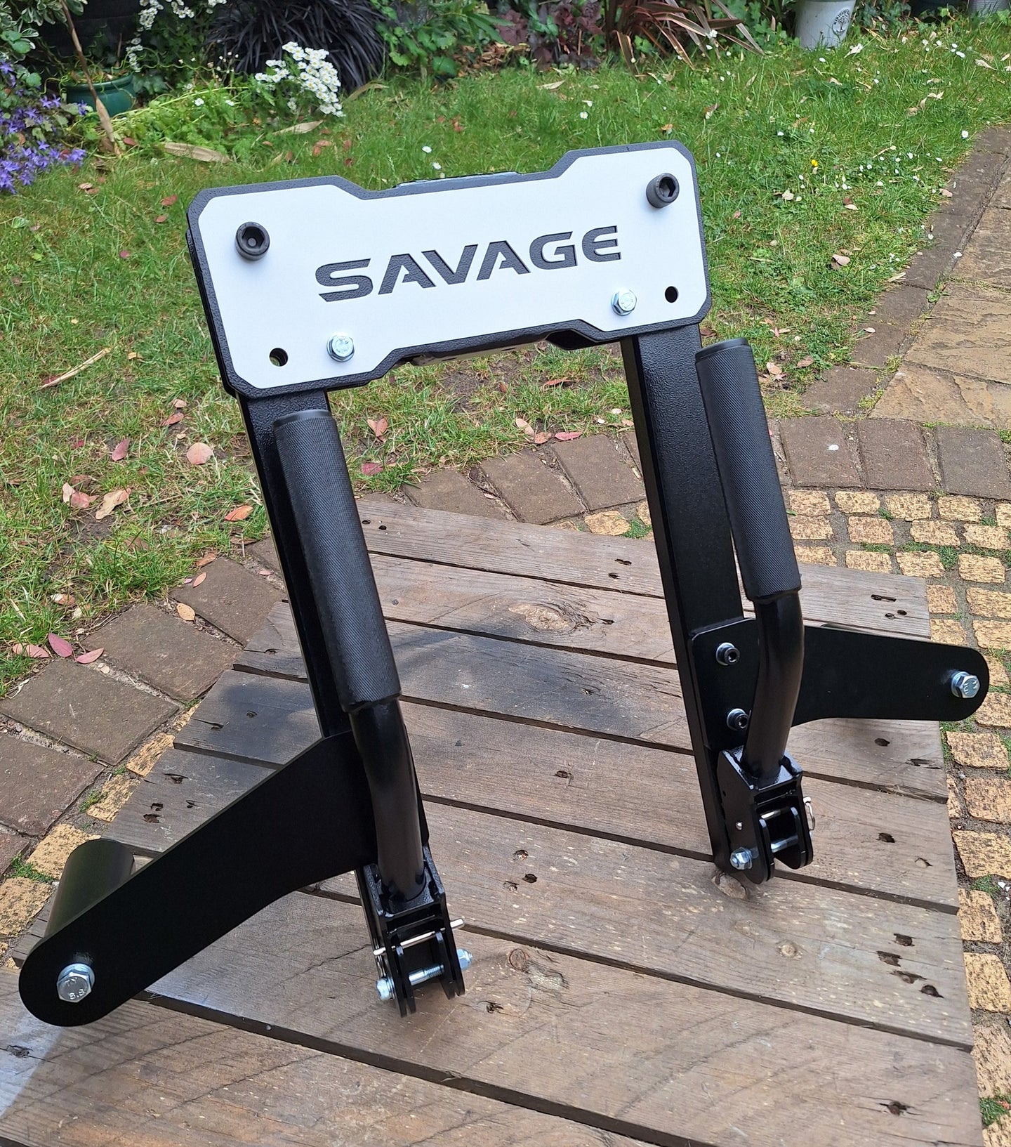 RACK MOUNTED LATERAL RAISE