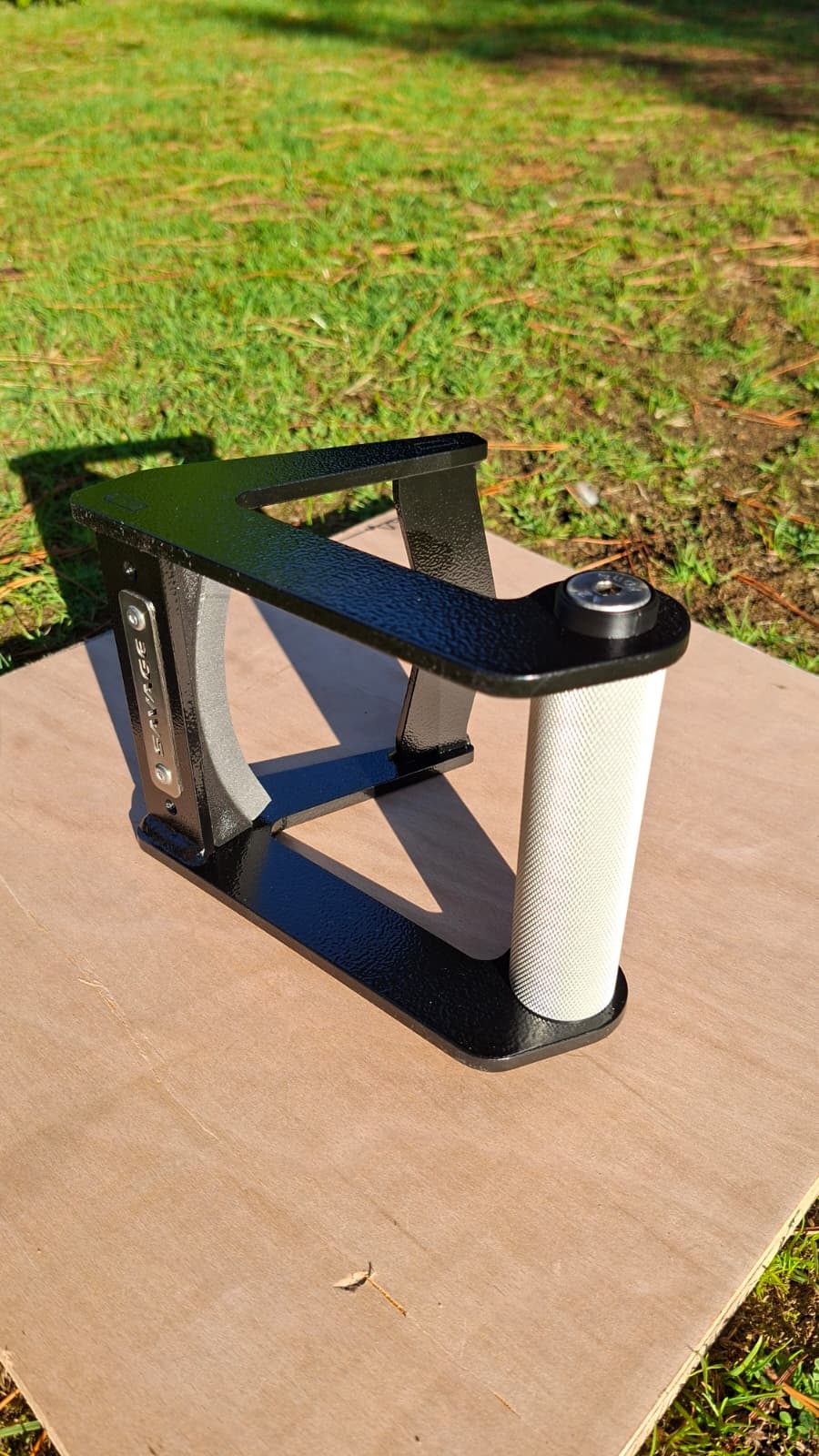 LCA Handle